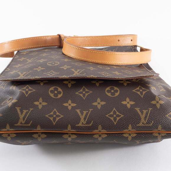 LOUIS VUITTON Brown Monogram Canvas Shoulder Bag - Picture 6 of 16
